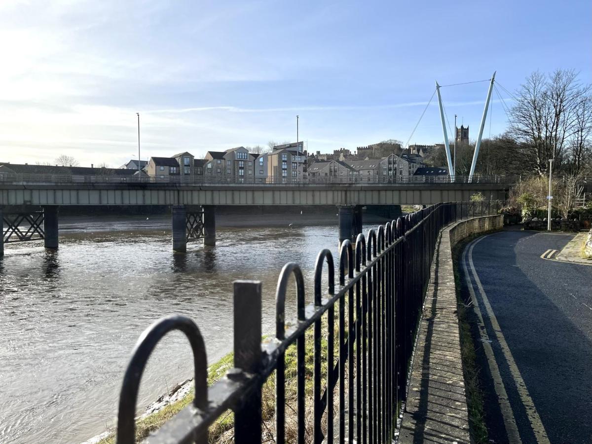 River Terrace Lancaster Exteriér fotografie